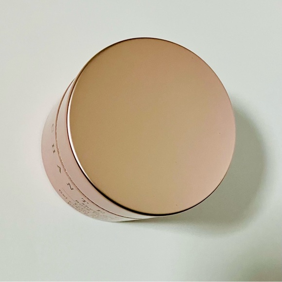 Chantecaille Sheer Glow Rose Face Tint NEW 30g 1.06 oz - Picture 6 of 9